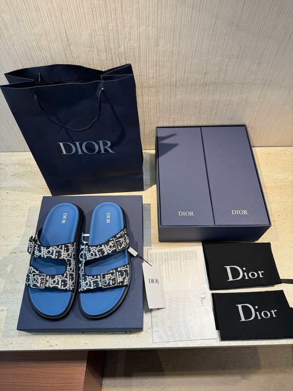 Dior Aqua 남성 교차 밴드 샌들 001-180667