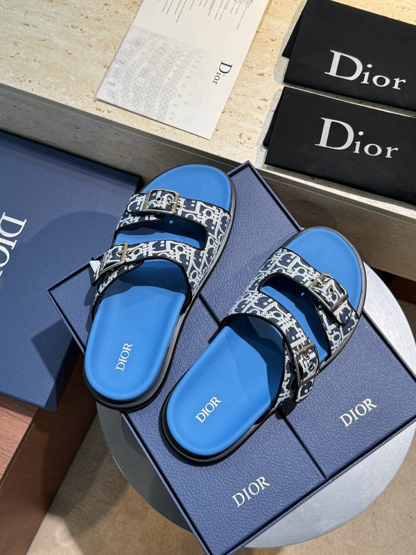 Dior Aqua 남성 교차 밴드 샌들 001-180667