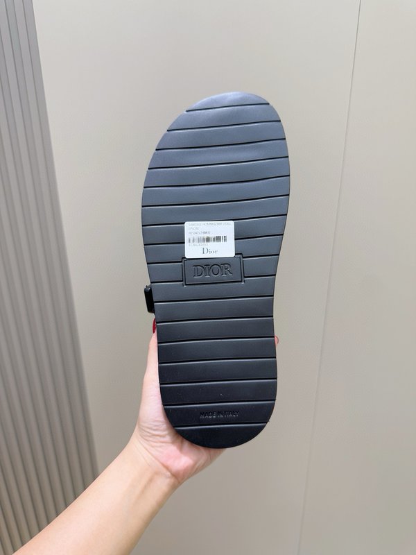 디올 아쿠아 남성용 크로스 스트랩 샌들 001-180675
