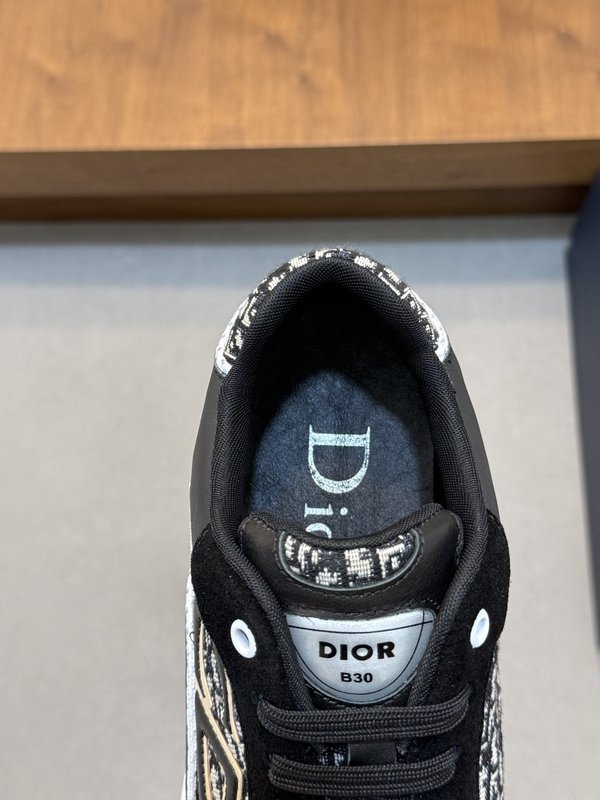 Dior 디오 남성 레트로 조깅 운동화 001-180742