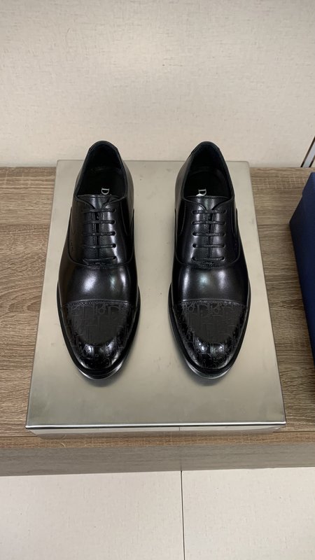 Dior 디올 남성 비즈니스 캐주얼 로퍼 001-180797