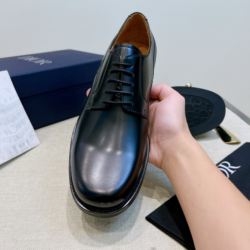 Dior 오리지널 품질 소가죽 로퍼 001-180810