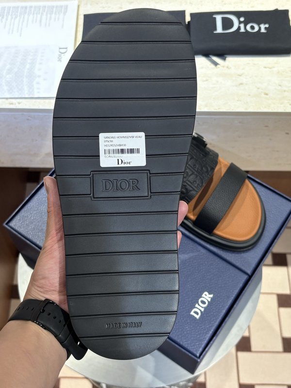 Dior Aqua 남성 크로스 밴드 샌들 001-180856