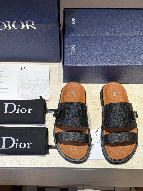 Dior Aqua 남성 크로스 밴드 샌들 001-180856