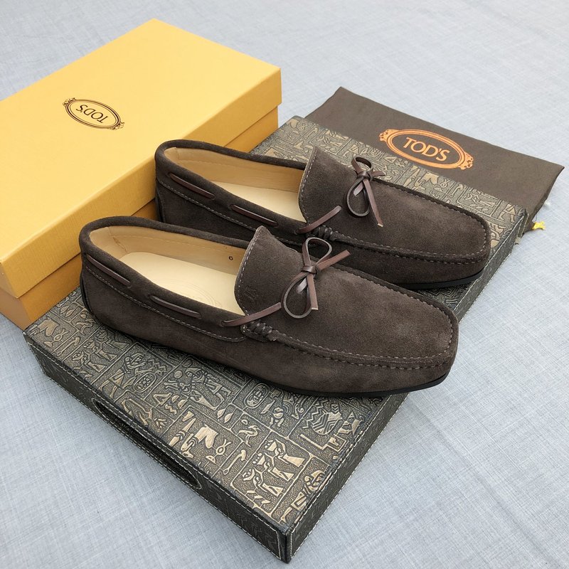 Tods 남성 스웨이드 로퍼 001-180874