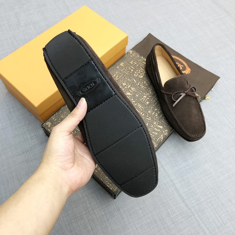 Tods 남성 스웨이드 로퍼 001-180874