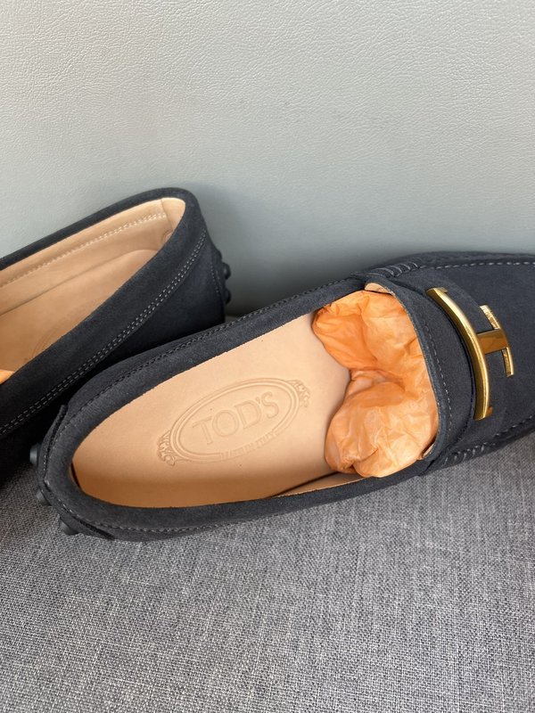 TODS 남성 수입 소가죽 로퍼 001-180886