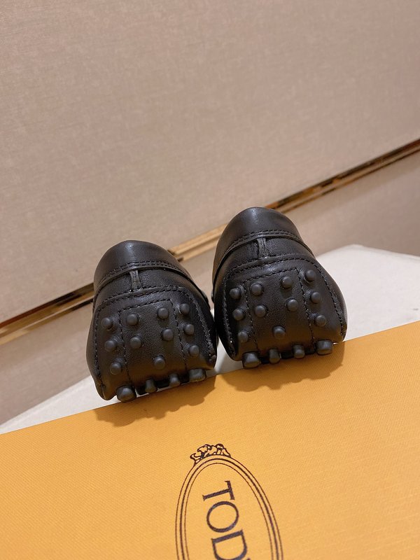 TODS 토즈 이탈리아 수입 사슴 가죽 로퍼 001-180887