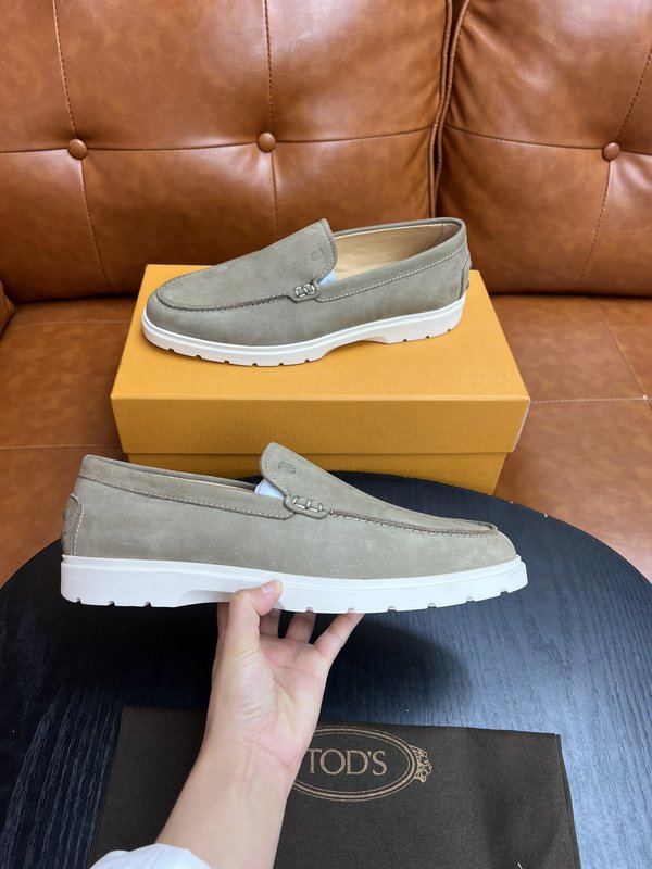 TOD'S 토즈 남성 스웨이드 로퍼 슈즈 001-180896