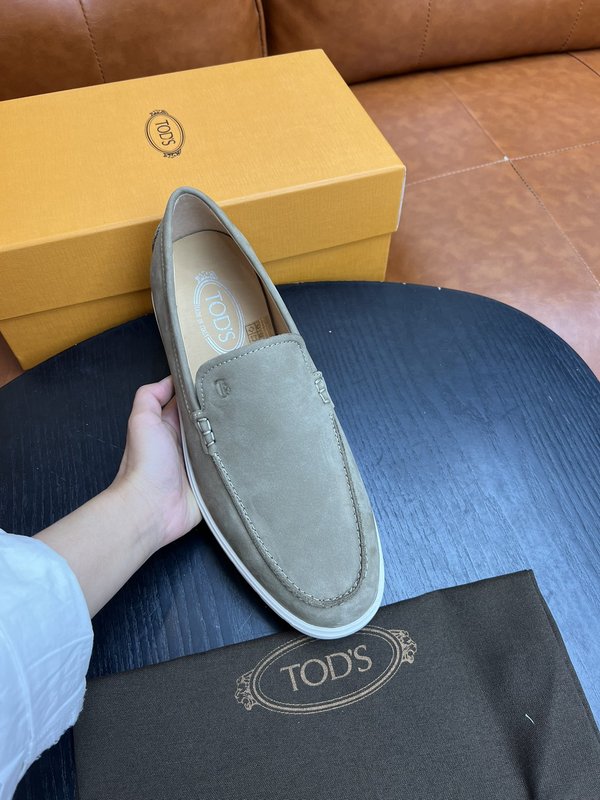 TOD'S 토즈 남성 스웨이드 로퍼 슈즈 001-180896