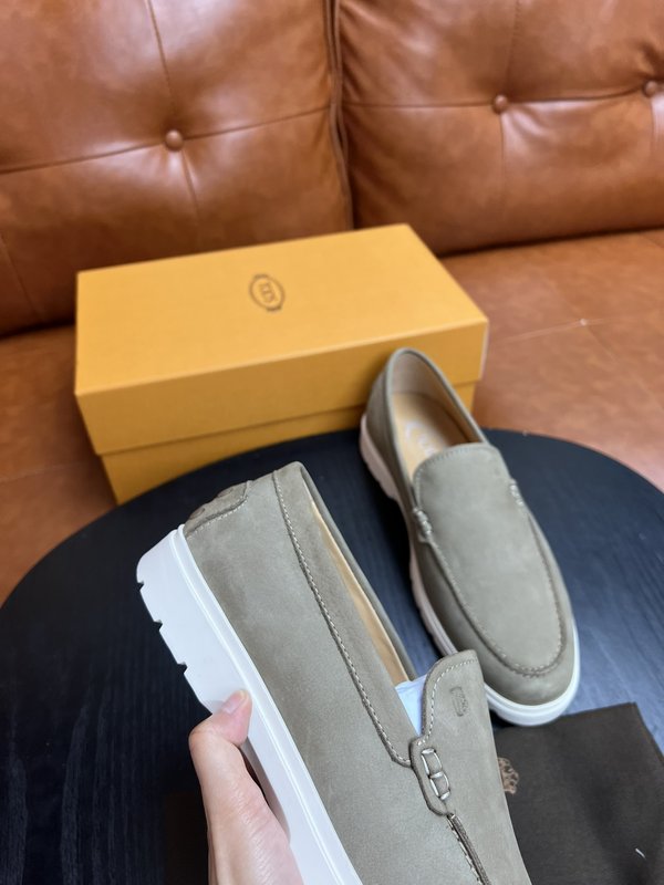 TOD'S 토즈 남성 스웨이드 로퍼 슈즈 001-180896