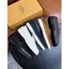 TODS 클래식 멀티 컬러 캐주얼 로퍼 001-180898