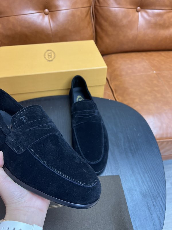 TOD'S 토드스 수입 스웨이드 가죽 로퍼 001-180906