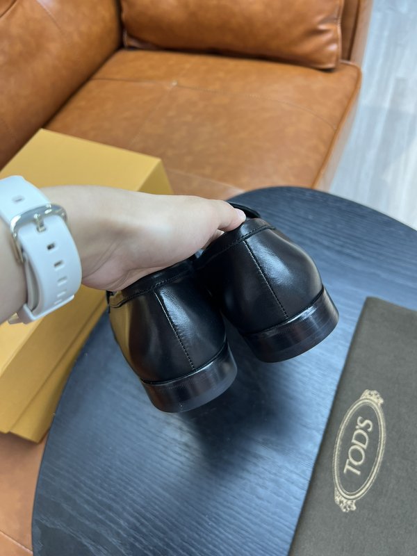 TODS 남성 수입 스웨이드 가죽 경량 로퍼 001-180907