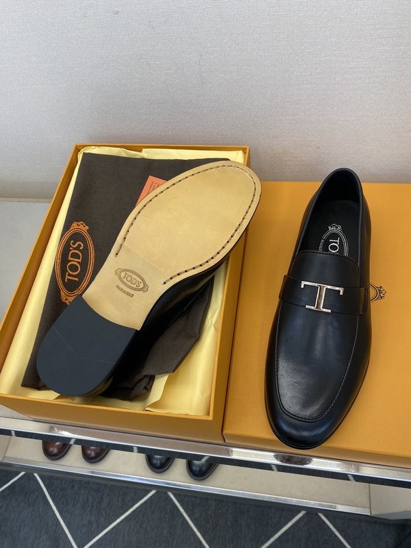 TODS 런웨이 더비 슈즈 가죽 바닥 001-180913