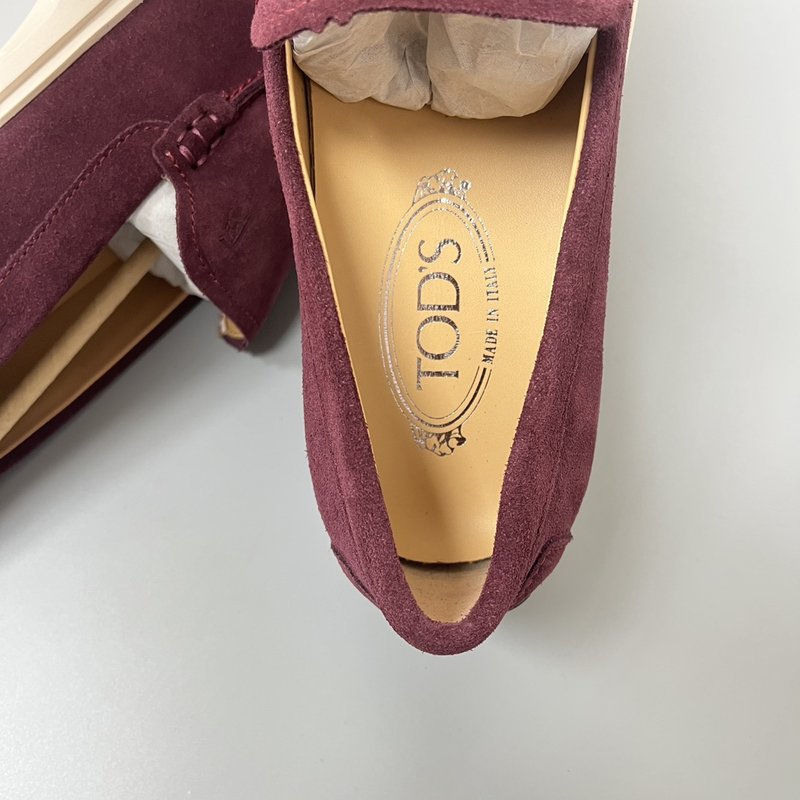 Tods 스웨이드 로퍼 고무 도트 솔 001-180919