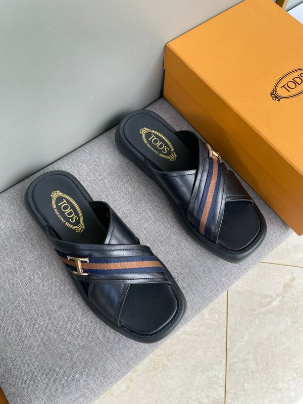 TODS 토즈 클래식 더블 T 로고 슬리퍼 001-180925