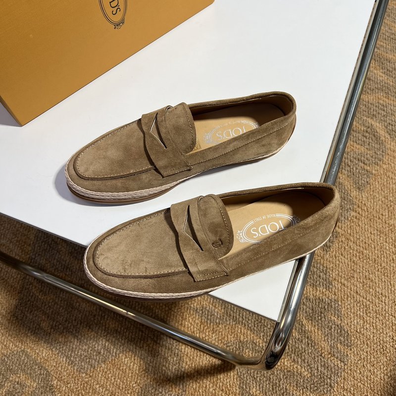 TODS 비즈니스 캐주얼 로퍼 001-180928