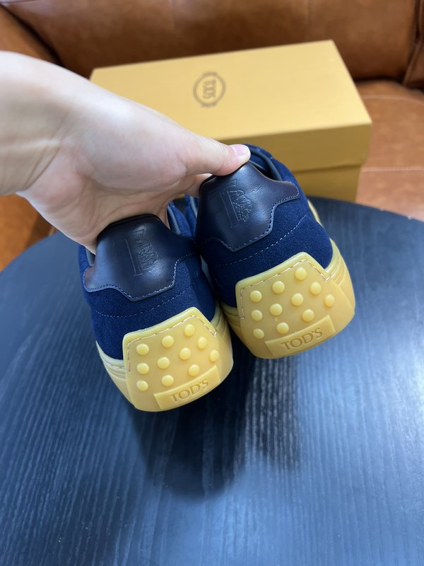 TOD'S 토즈 가죽 러버 스니커즈 001-180934