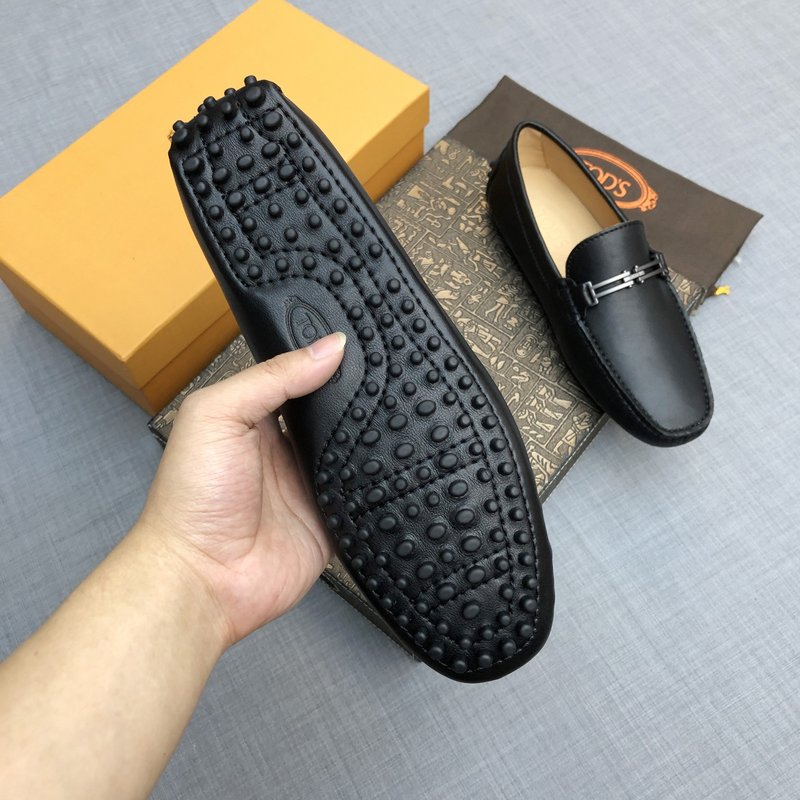 Tods 남성 소가죽 로퍼 001-180938