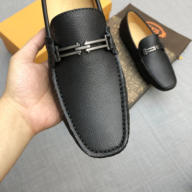 Tods 남성 리자드 패턴 로퍼 001-180939