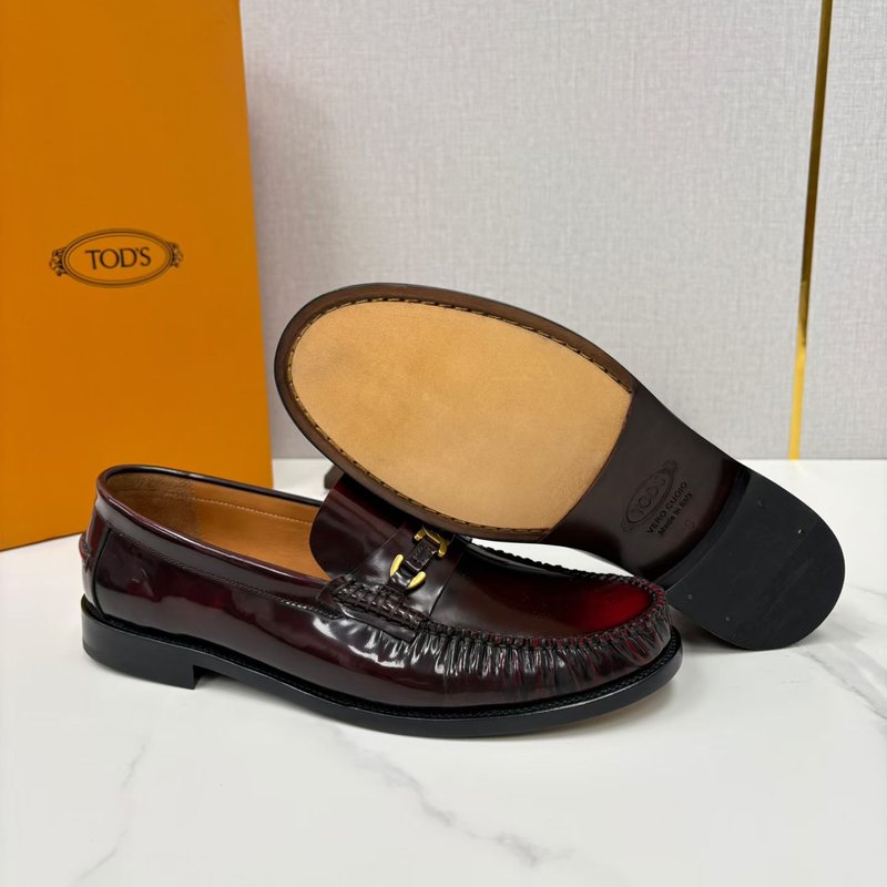 TOD'S 남성 클래식 비즈니스 로퍼 가죽 신발 001-180955