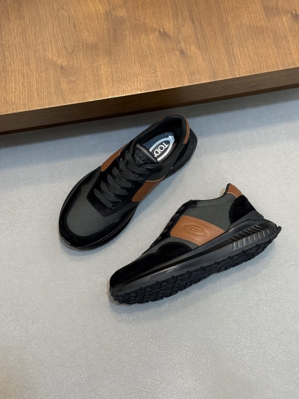 TODS 남성 이탈리아 소 가죽 캐주얼 슈즈 001-180963