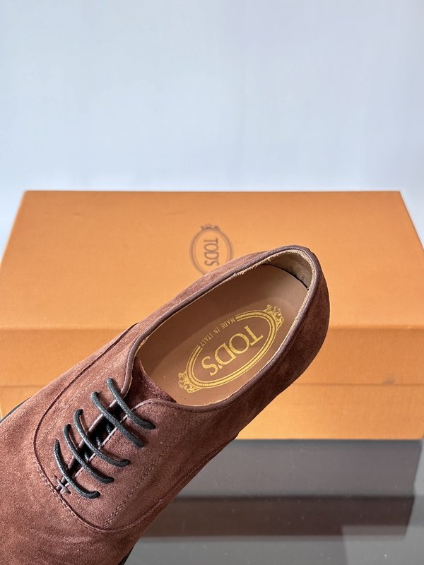 Tod's 남성 소가죽 원터치 캐주얼 드라이빙 슈즈 001-180975