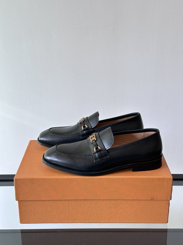 Tod's 남성 수입 가죽 원터치 캐주얼 드라이빙슈즈 001-180979