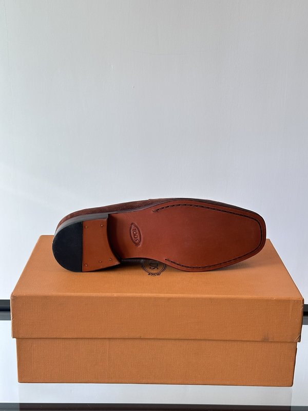 Tod's 남성 가죽 원터치 캐주얼 슈즈 001-180981