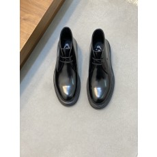 Tods 남성 미들컷 로퍼 부츠 001-180996