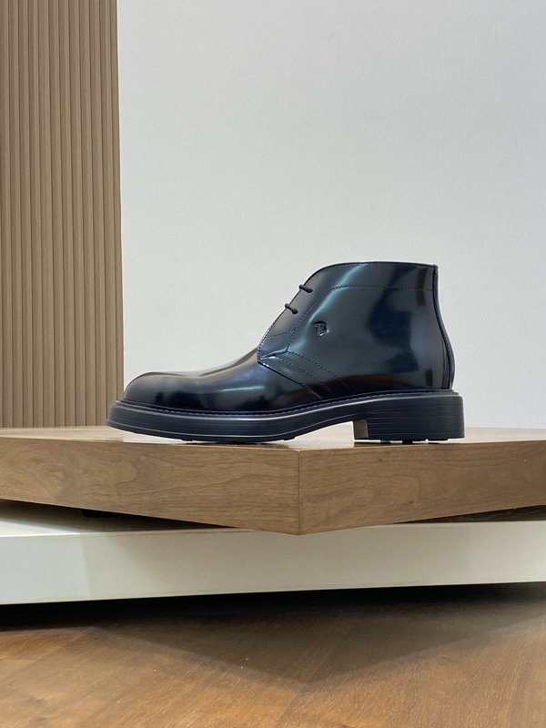 Tods 남성 미들컷 로퍼 부츠 001-180996