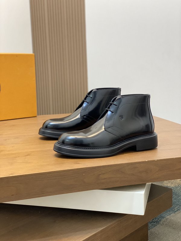 Tods 남성 미들컷 로퍼 부츠 001-180996