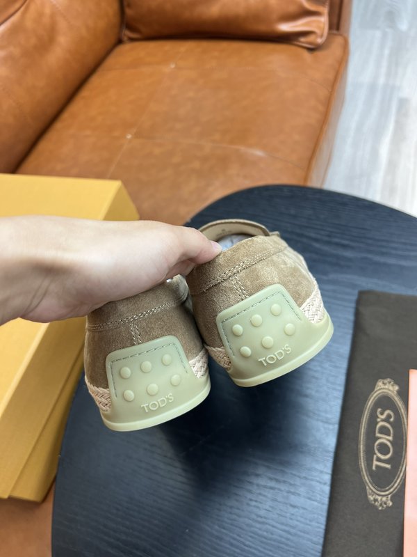 TOD'S 토즈 스웨이드 운동화 001-181005