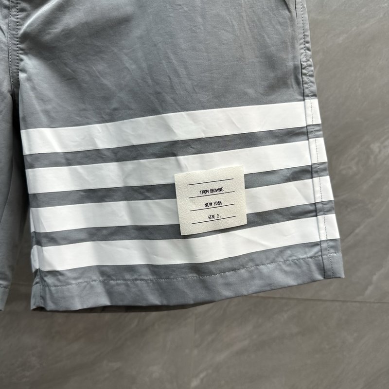 Thom Browne 춘하 방수 네 줄 반바지 001-181013