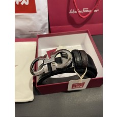 페라가모 양면 소가죽 클래식 8 자 버클 벨트 001-181057