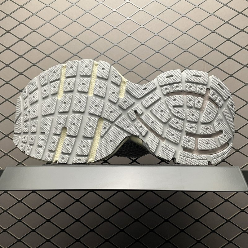 발렌시아가 3XL 빈티지 스니커즈 001-181314