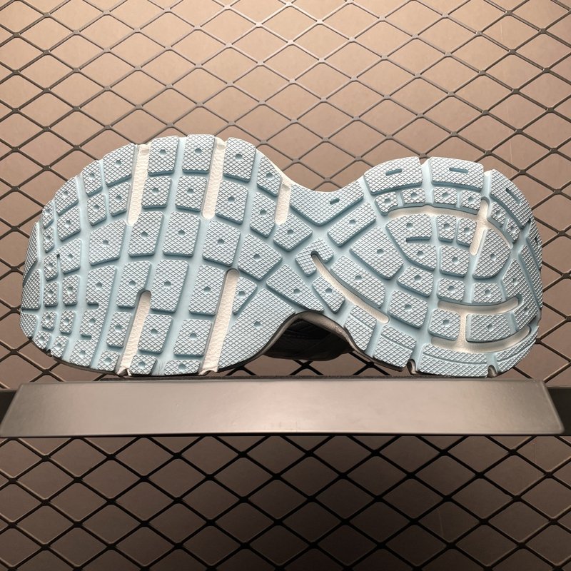 발렌시아가 3XL 빈티지 스니커즈 001-181358