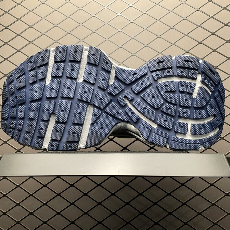 발렌시아가 3XL 빈티지 러닝화 001-181371