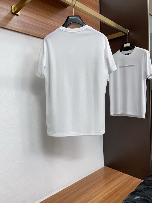 봄여름 신상 라운드넥 반팔 자수 티셔츠 001-181555