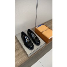 루이비통 남성 비즈니스 캐주얼 가죽 구두 001-182032