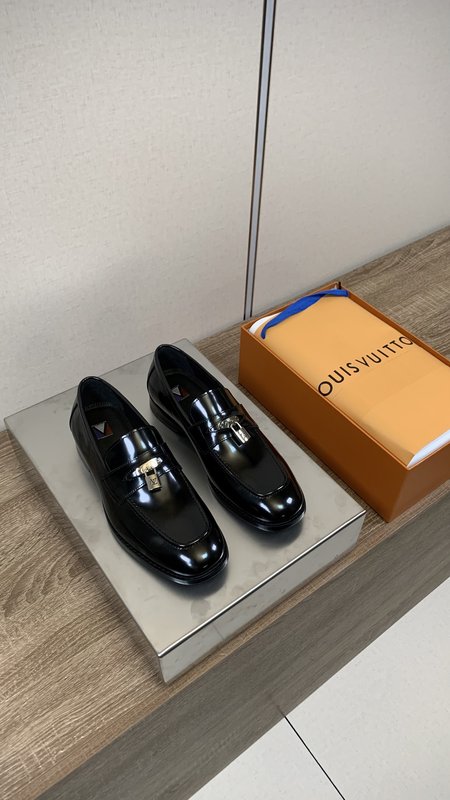 루이비통 남성 비즈니스 캐주얼 가죽 구두 001-182032