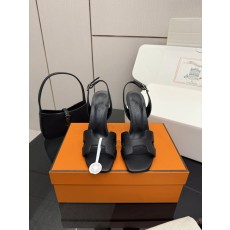 에르메스 클래식 H 버클 하이힐 샌들 001-182095