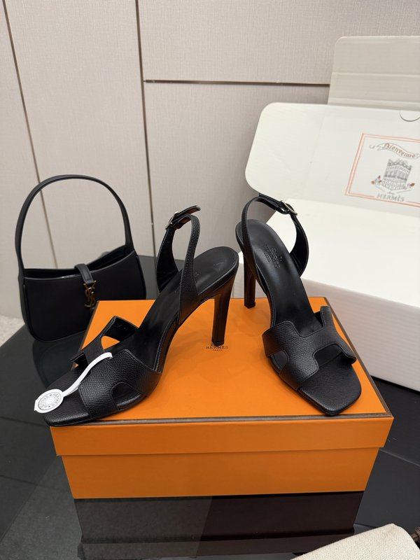 에르메스 클래식 H 버클 하이힐 샌들 001-182095