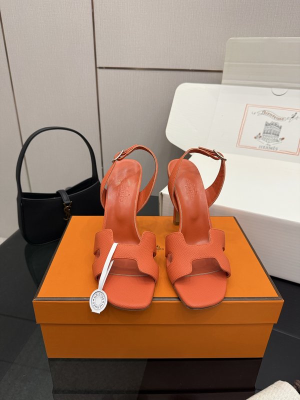 에르메스 클래식 H 버클 하이힐 샌들 001-182103