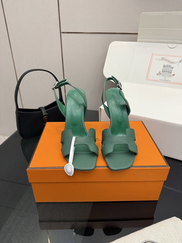 에르메스 클래식 H 버클 하이힐 샌들 001-182104
