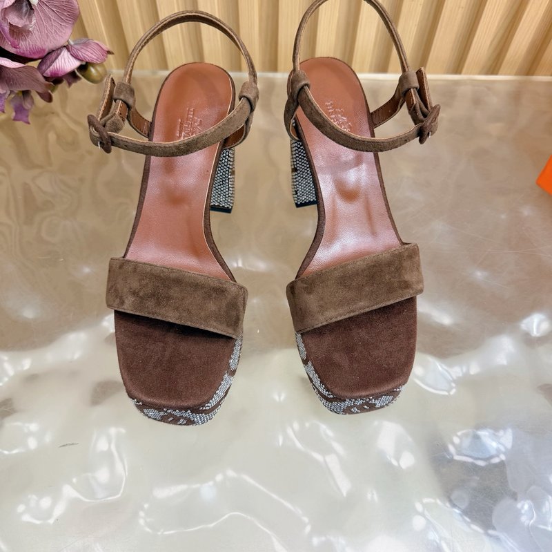 에르메스 라인스톤 웨지 플랫폼 샌들 001-182122