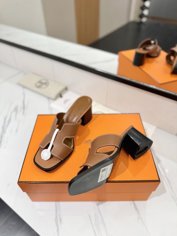 에르메스 클래식 소가죽 양피 안감 하이힐 슬리퍼 001-182148