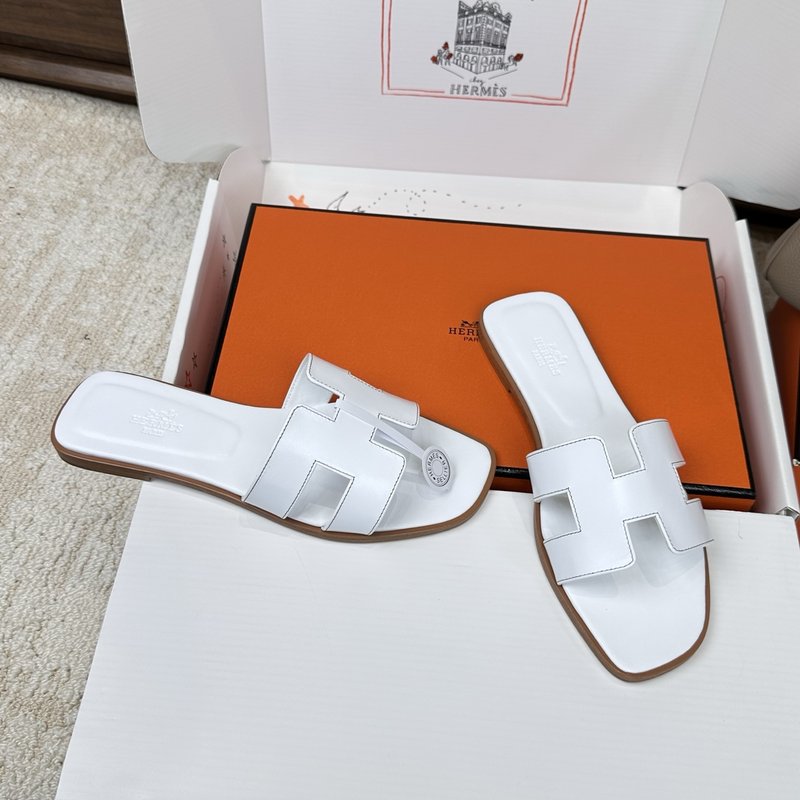에르메스 H 슬리퍼 오란 샌들 시리즈 001-182249
