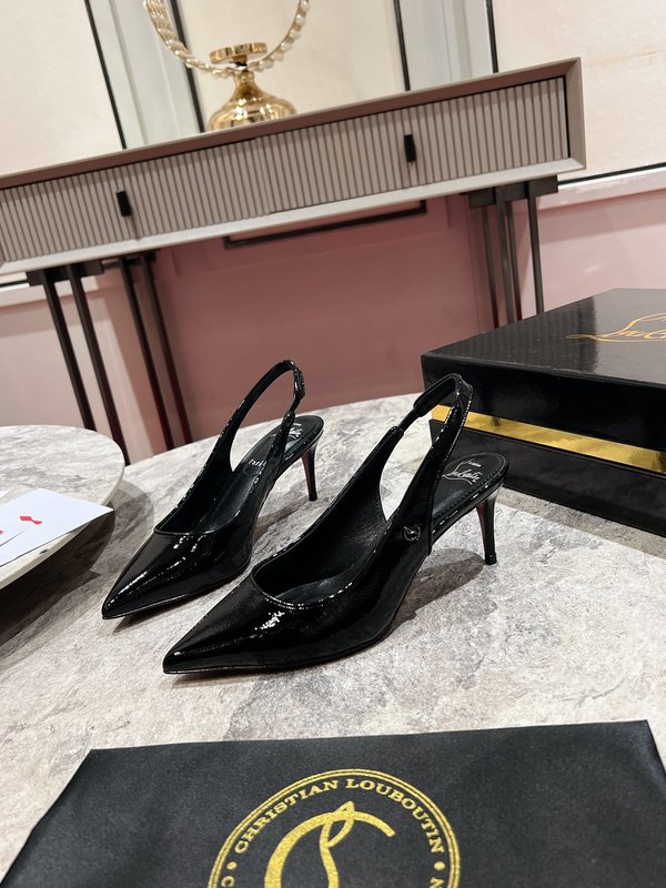 CL 버클 백리스 캣힐 하이힐 001-182395